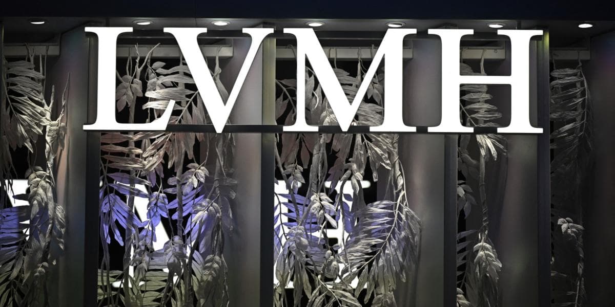 LVMH vende la marca de moda Marc Jacobs a WHP Global y G-III